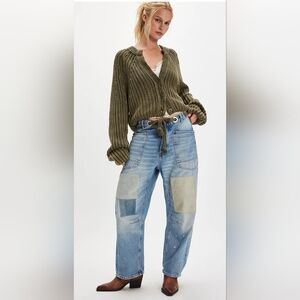 WE THE FREE PEOPLE MOXIE LOW SLUNG PULL ON BARREL JEAN